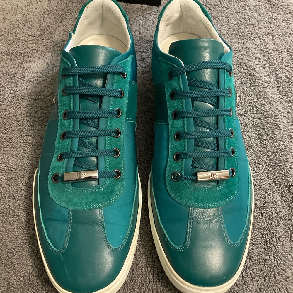 Versace Men’s Sneakers Size: 9 1/2 Men